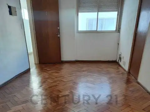 Balcarce 200, Piso 4