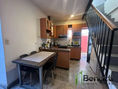 Depto Tipo Casa en Venta en Ramos Mejia, USD 68.000