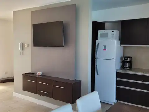 Departamento en Alquiler Temporal con 1 cochera