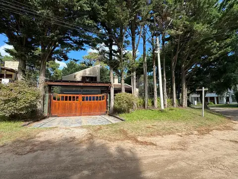 Casa en Venta en Villa Gesell, USD 230.000