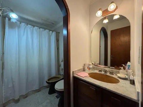 Casa 5 ambientes en venta. Zona Norte,Villa Gesell.