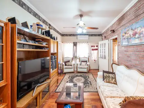 Depto Tipo Casa Monoambiente con 1 baño