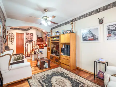 VENTA PH 4 AMBIENTES, COCHERA, TERRAZA, ENTRADA INDEPENDIENTE, VILLA URQUIZA, NO APTO CREDITO