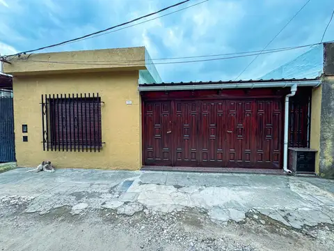 Casa 2 dormitorios garage patio apto credito