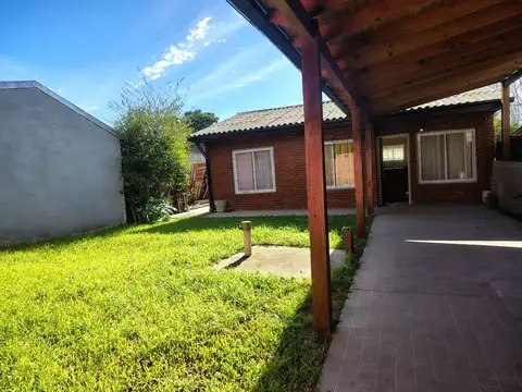 Casa en Alquiler en Guillermo E Hudson, $ 800.000