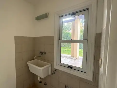 Casa en Venta en San Vicente, USD 230.000