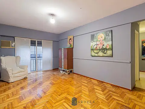 DEPARTAMENTO - VENTA - COLEGIALES - 4 AMBIENTES - LUMINOSO