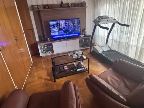 Departamento 5 ambientes con 2 baños