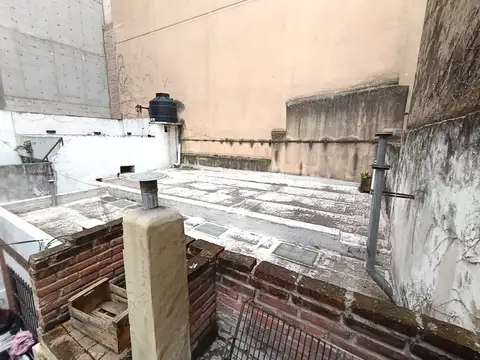 Depto Tipo Casa en Venta 25 años