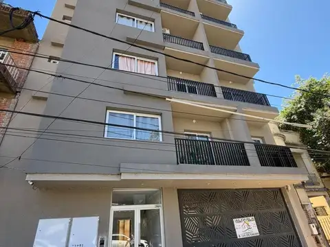 Departamento en alquiler de 1 dormitorio - pleno centro (dfa484)