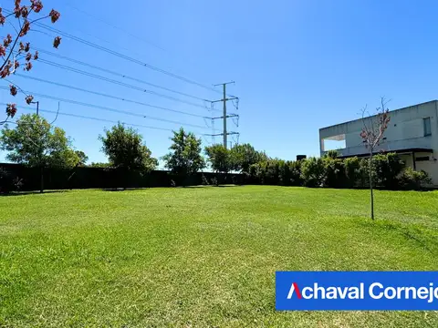 Barrio Tipas - Lote lindero