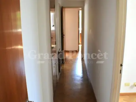 Departamento en Venta de 4 dormitorios
