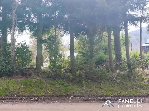 Muy lindo lote en b° las balsas (cód. 203)