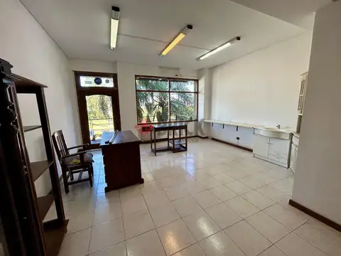 Oficina en Alquiler en Tigre Centro, $ 750.000