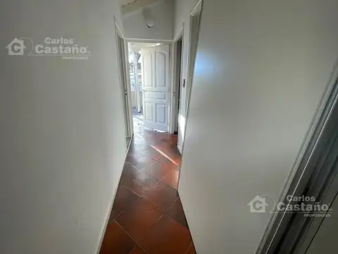 Depto Tipo Casa en Venta al Este