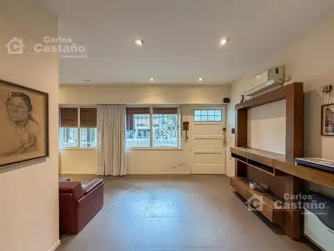 Depto Tipo Casa 4 ambientes con 3 baños