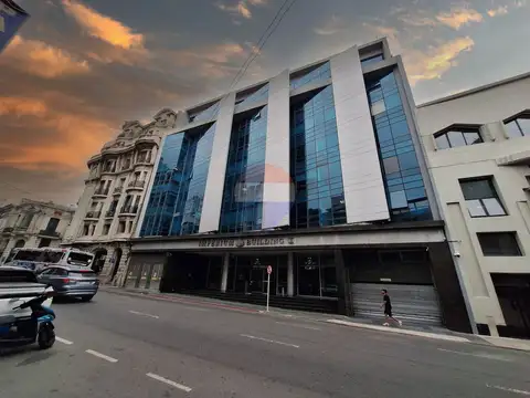 OFICINA CIUDAD VIEJA EXCELENTE ESTADO Y AMENITIES