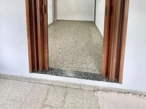Casa en Venta en Castelar Norte, USD 89.000