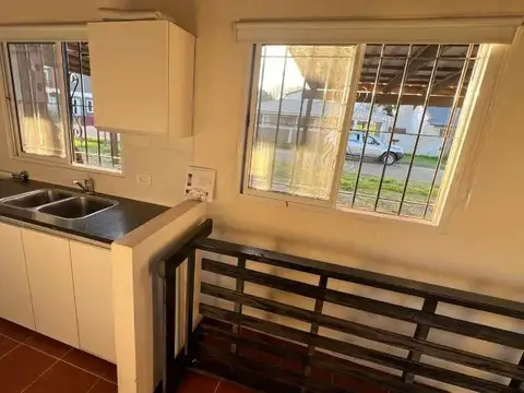 Casa en Venta con 6 cocheras