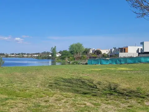 Terreno en Venta 30  mts Frente