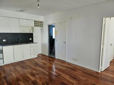 Departamento en Alquiler en Colegiales, $ 980.000