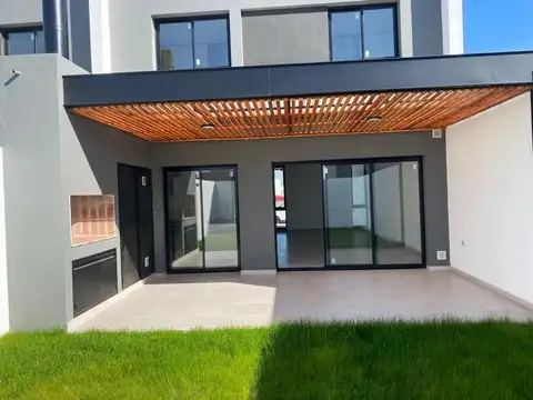 Brisas De Manantiales
