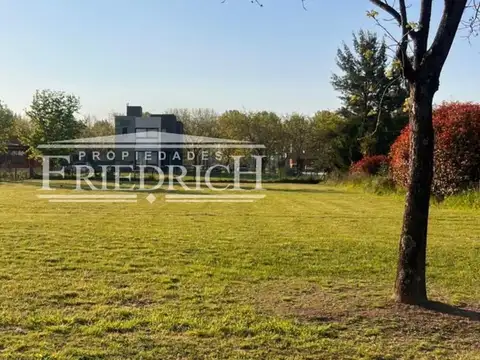 Terreno en Venta - CLUB DE CAMPO EL NACIONAL