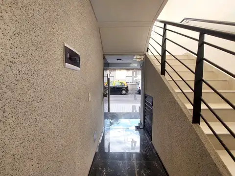 Depto Tipo Casa en Venta en Liniers, USD 123.000