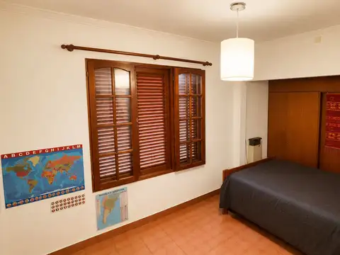 Depto Tipo Casa en Venta con 1 cocheras