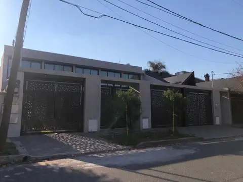 Depto Tipo Casa en Venta de 3 dormitorios