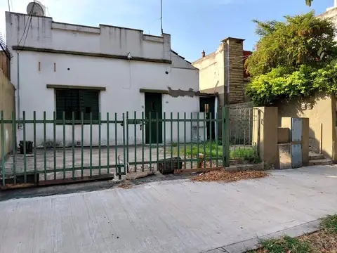 CASA MULTIFAMILIAR EN VENTA VILLA REAL