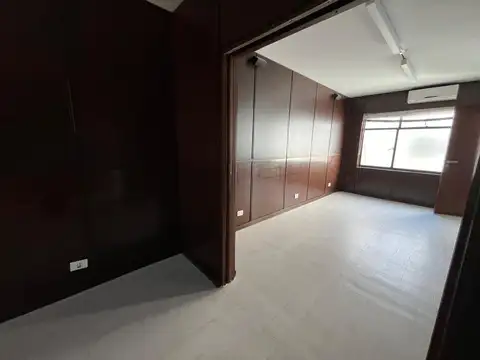 Oficina en Venta en San Nicolás, USD 119.000