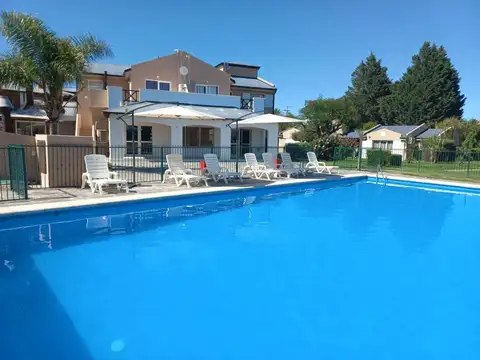 Dpto en venta 1 dorm con cochera, Las Grutas, Río Negro