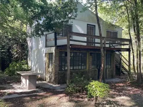 Río Sarmiento y Arroyo Cruz del Gambado