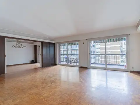 3 de febrero y Echeverría