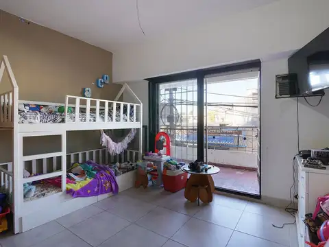 Depto Tipo Casa 4 ambientes con 1 baño