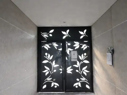 Avellaneda 400, Piso 3