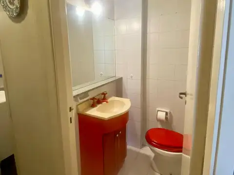 Excte semipiso en Barrio Norte, al frente, 3 dorm. y dep. de servicio, 105 m2.,vista panorámica, todo externo.