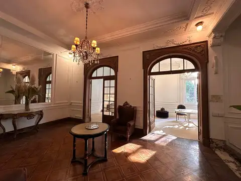 Petit Hotel en Venta en Recoleta