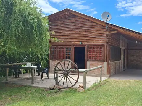 Vendo Cabaña en el Barrio Sol y Nieve en El Manzano