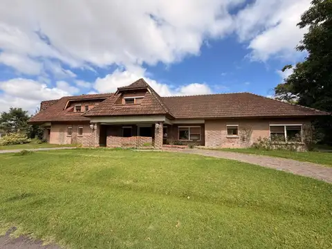 Casa en Venta en Olivos Golf Club, USD 550.000