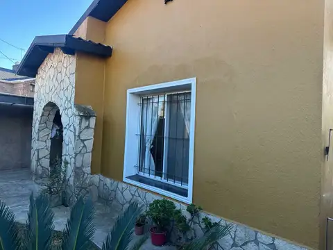 Casa en Venta en Don Torcuato, USD 158.000