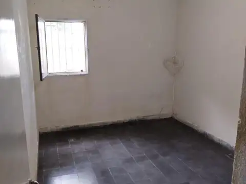 CASA EN BARRIO 25 DE MAYO 5 AMBIENTES EN GRAL GUEMES