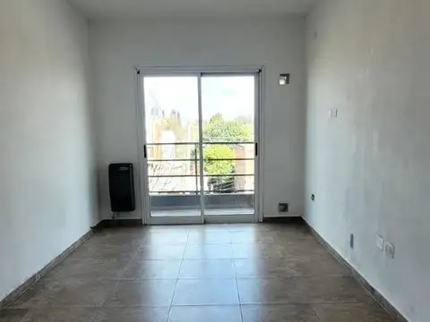 Departamento en Alquiler en Berazategui, $ 500.000