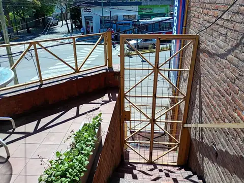 Oficina en Alquiler al Norte