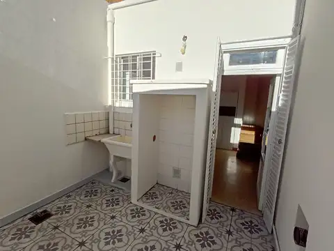 Depto Tipo Casa 4 ambientes con 1 baño