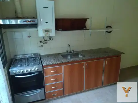 Depto Tipo Casa 4 ambientes con 1 baño