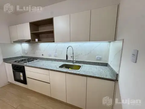 Casa en Venta en Liniers, USD 270.000