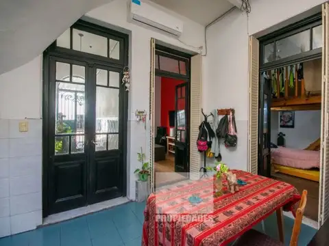 Alvarado 2537 , Piso PB