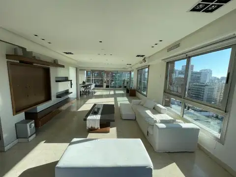 Triplex en Alquiler - 4 ambientes - Belgrano